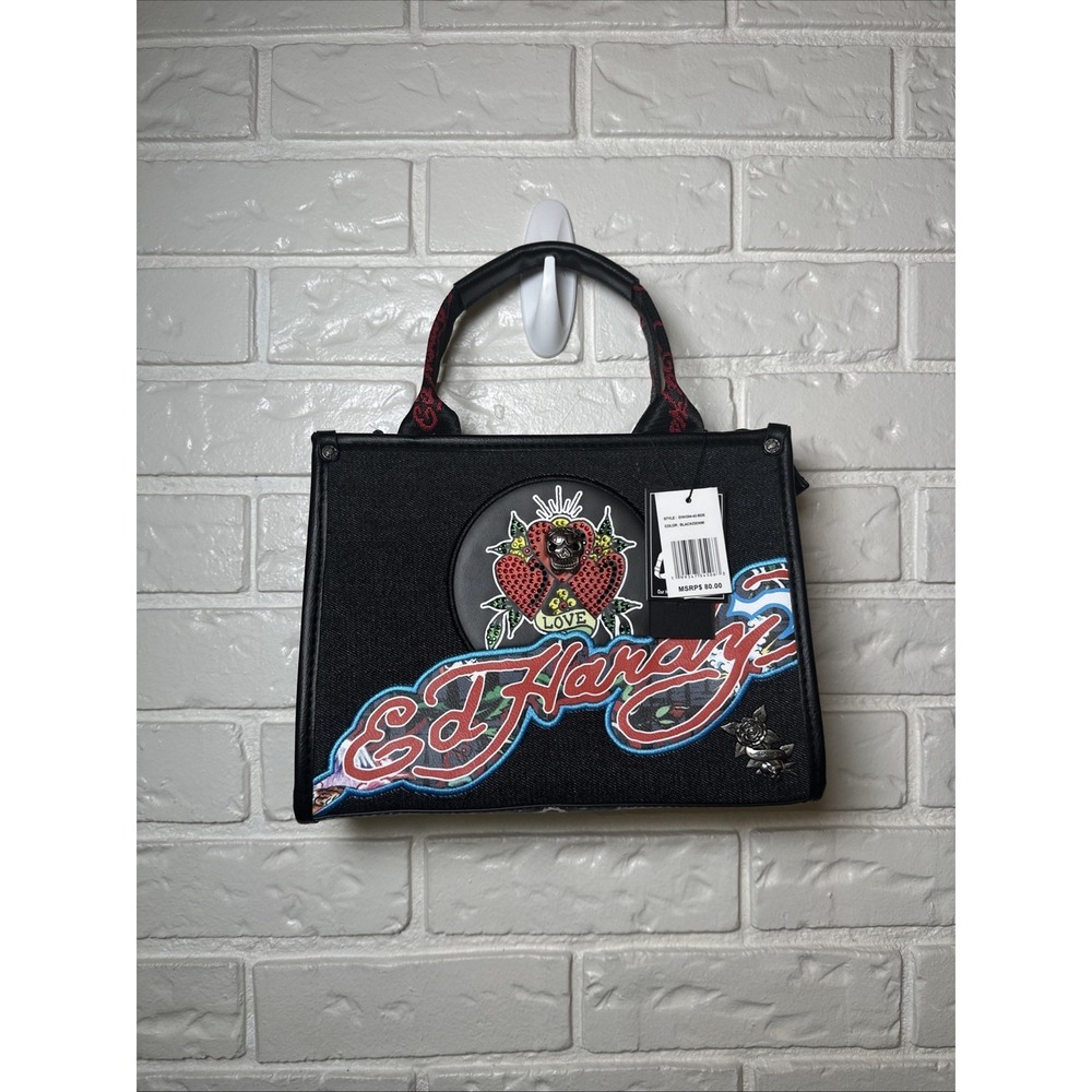 Ed Hardy Ladies Black Skull Heart Zipper close handbag w/shoulder strap NWT